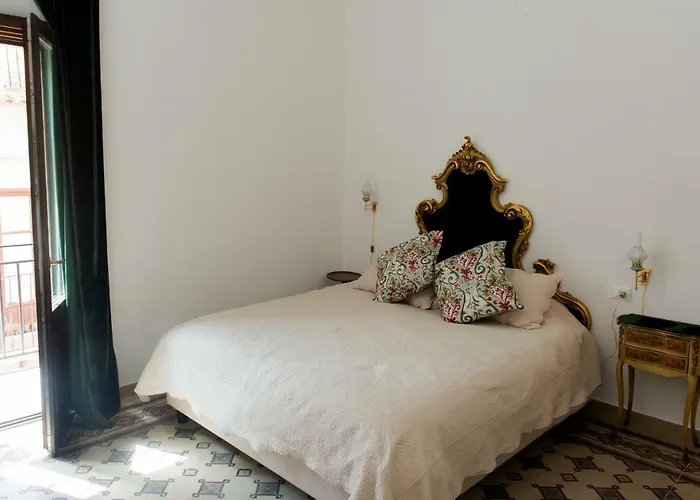 Malvasia 4* Палермо